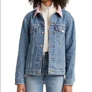 NWT Levi’s Boyfriend Corduroy-Collar Denim Jacket